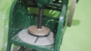 Alat serut batu es jadul