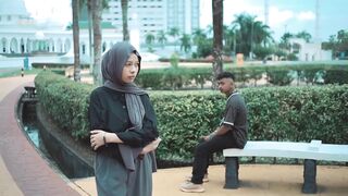 Rheina - Seharusnya Aku (Official Music Video)-1080.mp4