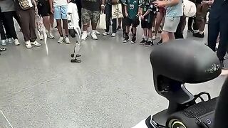 Messi Robot vs. USA Robot ⚽😳 Humanoid Soccer