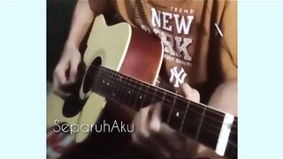 playing an instrument with a different tuning than a standard guitar
