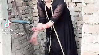 Iqra khan