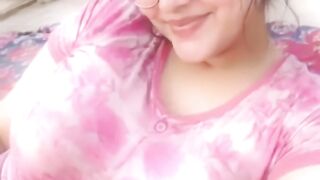 Baju pink mempesona