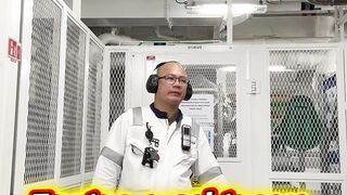 How is the engine machinery looks like?