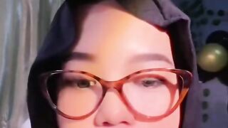 Wanita belidah panjang