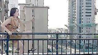 Looks easy, fails instantly 😂 Imitation fails that hurt to watch 💀
