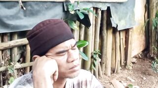 Terlalu semangat dia