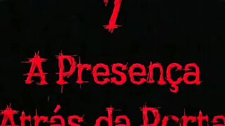A presença atrás da Porta