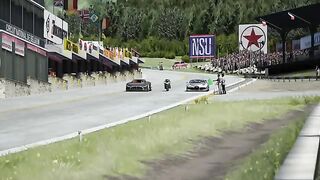 Motorcycle vs. Hypercars! The Incredible Showdown Between the Ninja H2R, Bugatti Divo, and Mercedes GT!