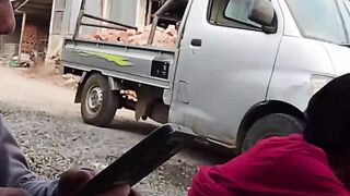 Kelaparan habis kerja