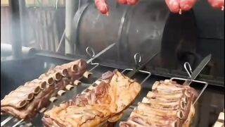 Brazilian Ground Barbecue, Just the Way Brazilians Love It – Slowly Roasted on a Rotating Spit 🔥🥩🇧🇷
