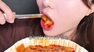 FOOD MOKONG ME KNOW