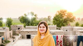 وقت کا یہ پرندہ #solangibhai786 #shorts #reelsviralシ
