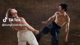 O melhor combate do Bruce Lee