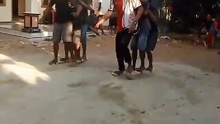 Lomba bakiak