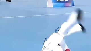 Robô b boy