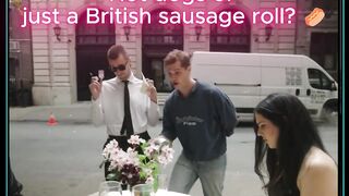 New York Hot Dog or British Sausage Roll? 🌭