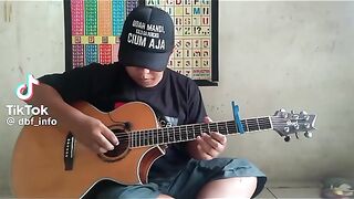 Guitarist with amazing skills
