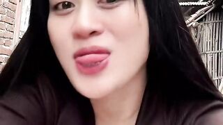 Goyang gemoy sampai ada yang bergetar