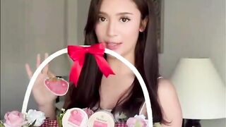 Promosi barang yang lagi viral