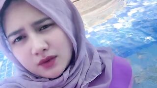 Hijab swimming