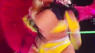 Innovative women's wrestling