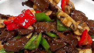 FRIED BEEF WITH MUSHROOM......
