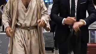 When Jesus Appeared at His Lowest Moment ✝️ | A Powerful Message of Hope 🙏