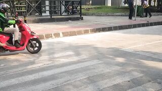 KANTOR TRINITY TOWER KUNINGAN JAKARTA — Menikmati Suasana Kerja di Jantung Bisnis Jakarta