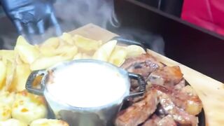 Delicious Picanha with French Bread, French Fries, and Creamy Garlic Sauce — A Taste of Brazil! 🥩🥖🍟🧄🇧🇷