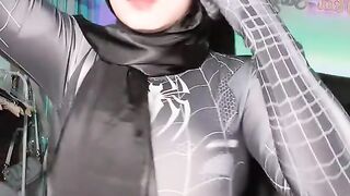 Eye Contact 2