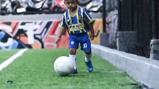 Falling in love with football from an early age. Keep shining, Nizam #30! ⚽️✨
