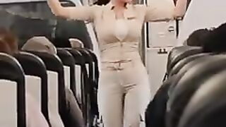 Good Gesture and beautiful #trending #travel #trend #beauty #flight #flightattendant #cute #best.mp4