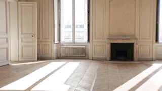 Astuce Géniale _ Vendre un Appartement Vide Facilement!