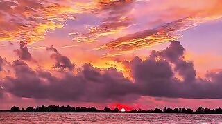 A beautiful sky with its colors.