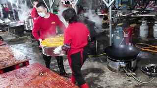 Chinese Village Wedding, Cooking King Crab & Lobster for People