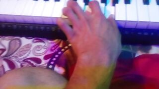 Keyboard piano