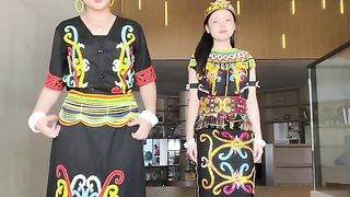 DAYAK Girl Dancing