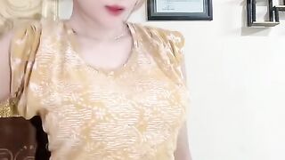 ✨ Elegant Traditional Look | Beautiful & Graceful Style 💛