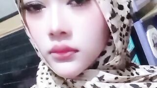 Cantik 28