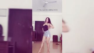 Indian Girl Chitrankshi Dance 5