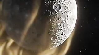 Mercury’s Cosmic Secret: A Tail Made of Starlight