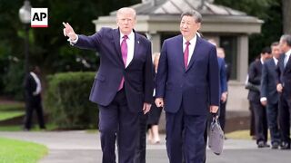Trump gives Xi Jinping a tour of Marine One and the new helipad