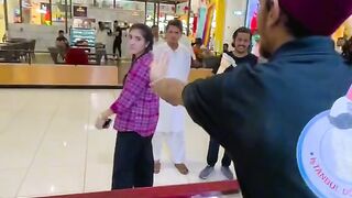 Kis ko ye larki cute lgi _ latest video 2023