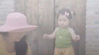Cute baby funny comedy 🤣😂 trending video for you 🤣 legendary people 🤣
