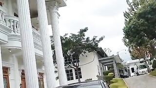 Rumah mewah bak istana