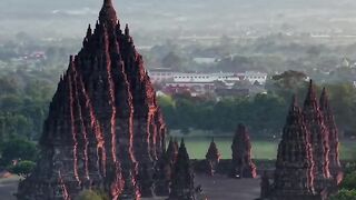 Pesona prambanan