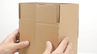 CREATIVE CARDBOARD 6