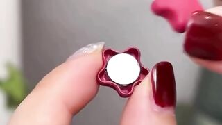 Magnetic cloth button for emargency