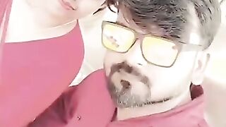 Amar sob thaka kacher manus