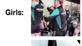 Try not to laugh 😂 2